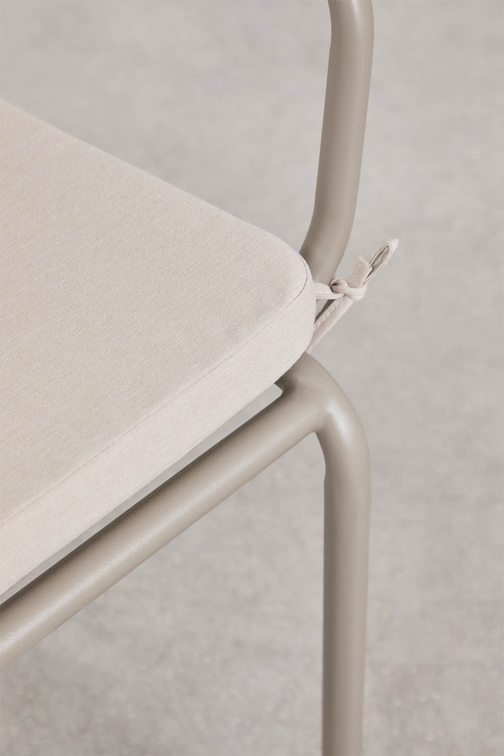 Silla de jardín SKLUM en aluminio con reposabrazos y cuerda sintética como nueva — imagen 5