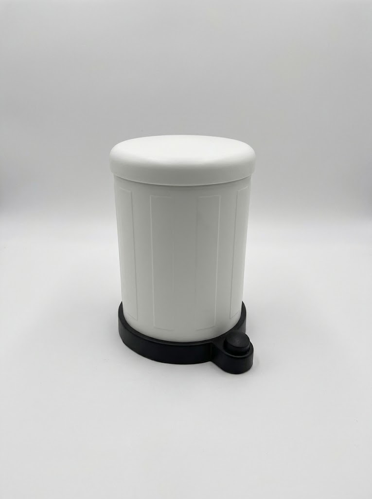 Cubo de basura de pedal pequeño blanco y negro, IKEA. Nuevo