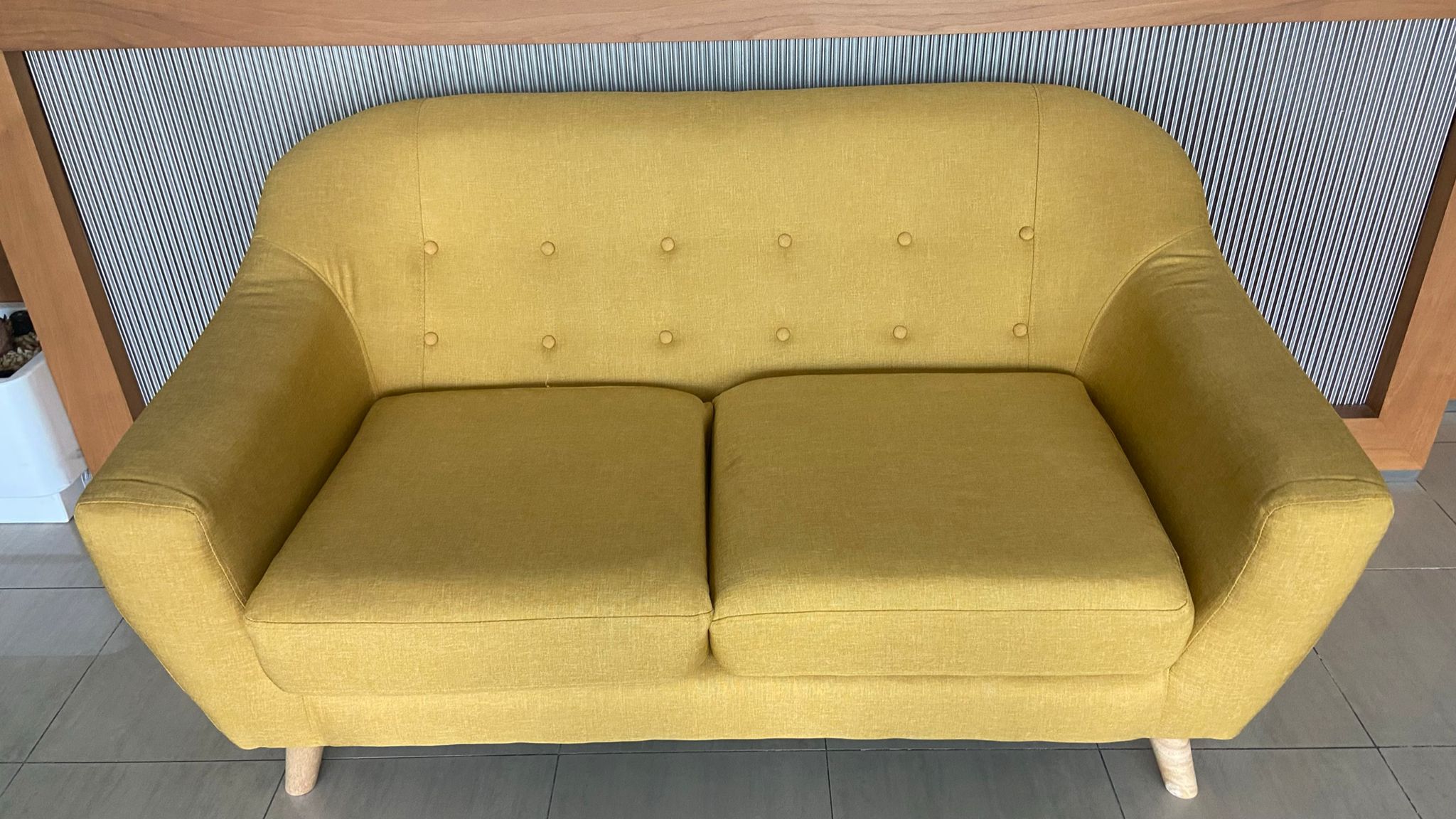 SOFA 2 PLAZAS