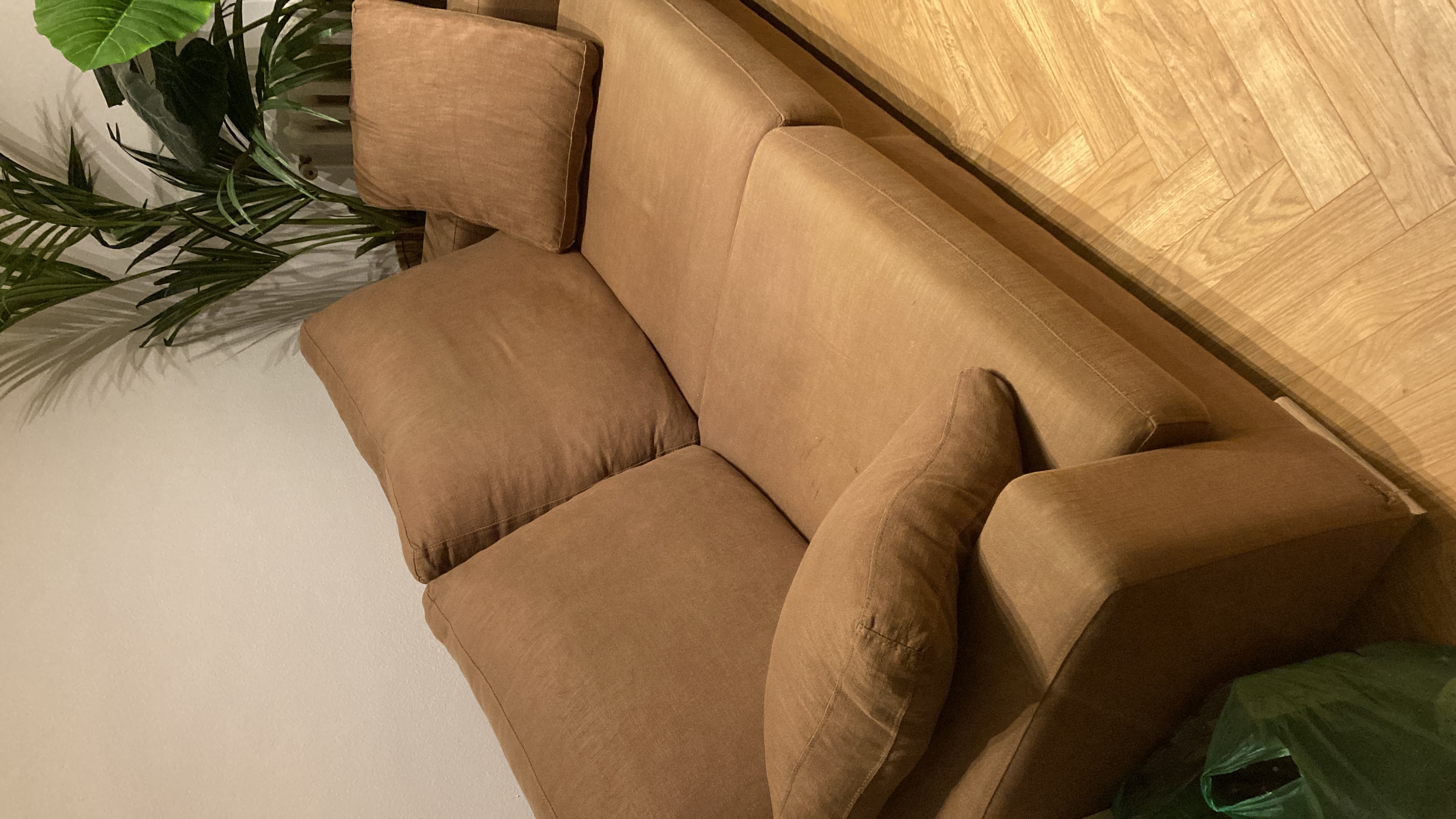 Sofa de 2 plazas — imagen 2