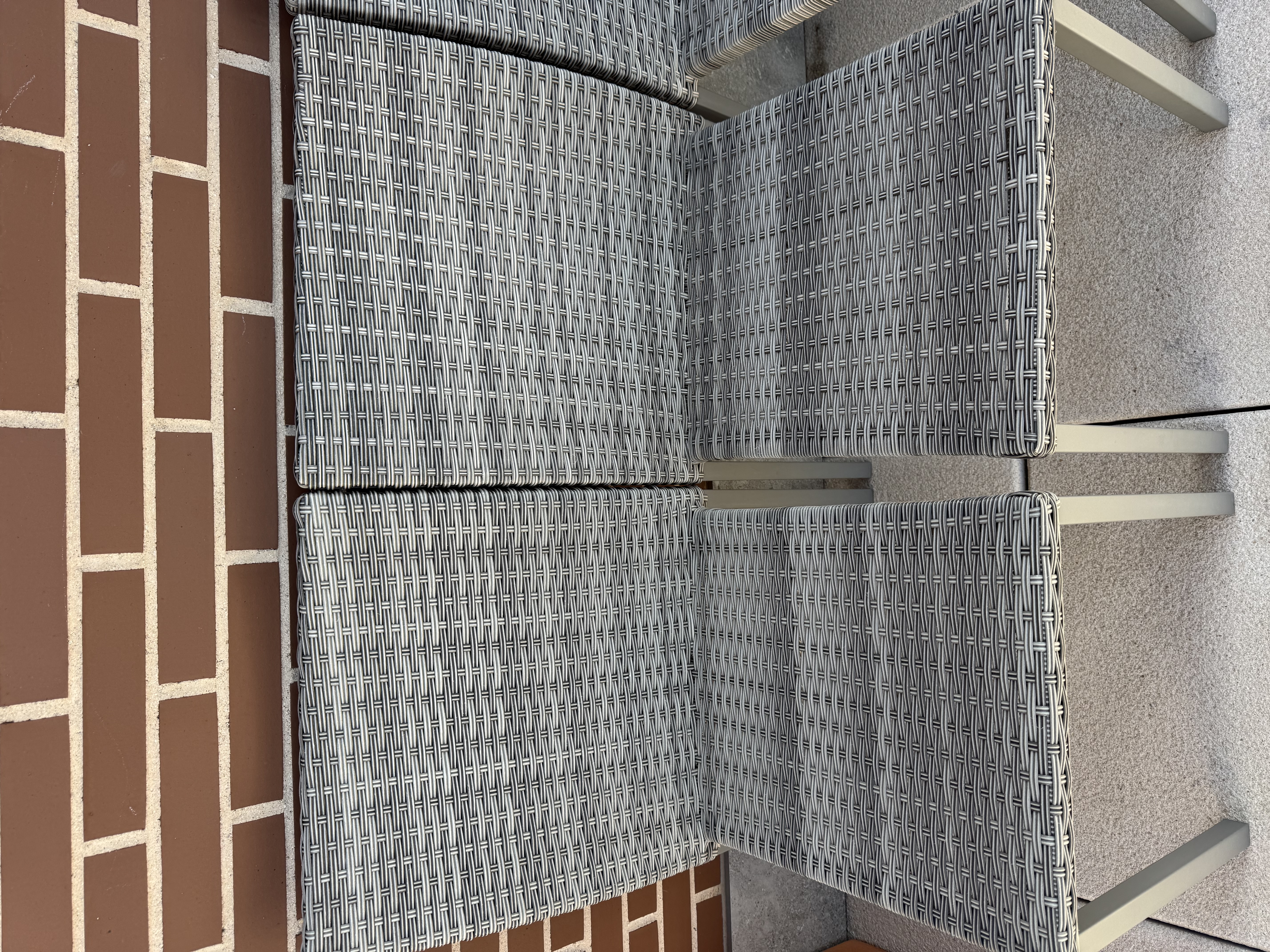 Conjunto mesa y sillas de terraza — imagen 4
