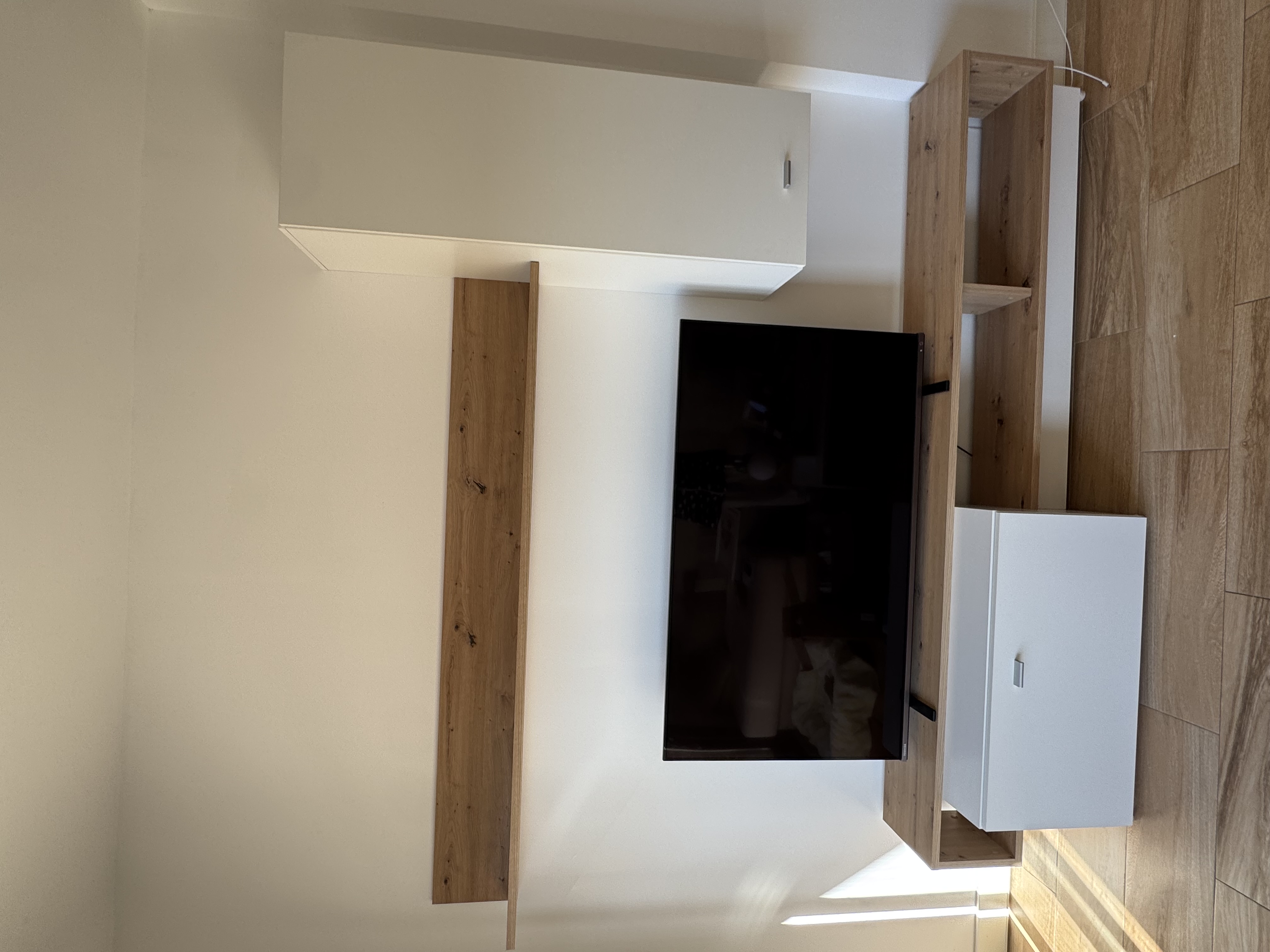 Mueble modular de salón y mesita de centro