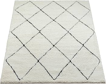 Alfombra blanca rombos negros
