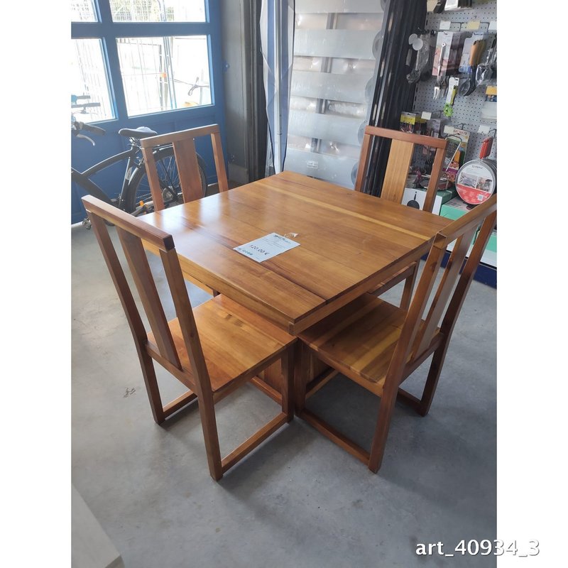 Conjunto de comedor: mesa cuadrada y 4 sillas de madera maciza — imagen 3