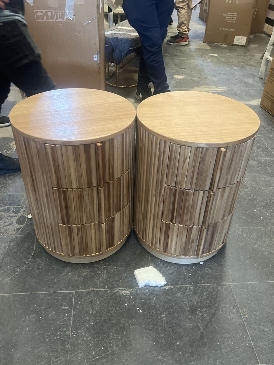 Mesitas de noche redondas de madera