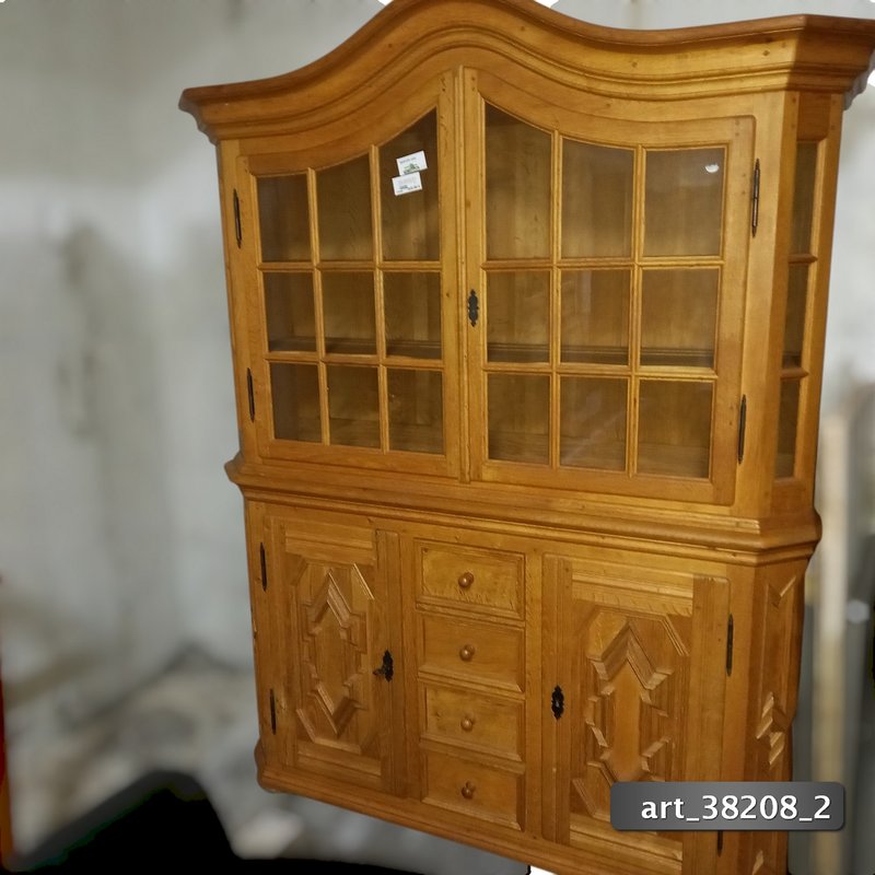 Mueble de salón con vitrina en roble claro con molduras — imagen 3