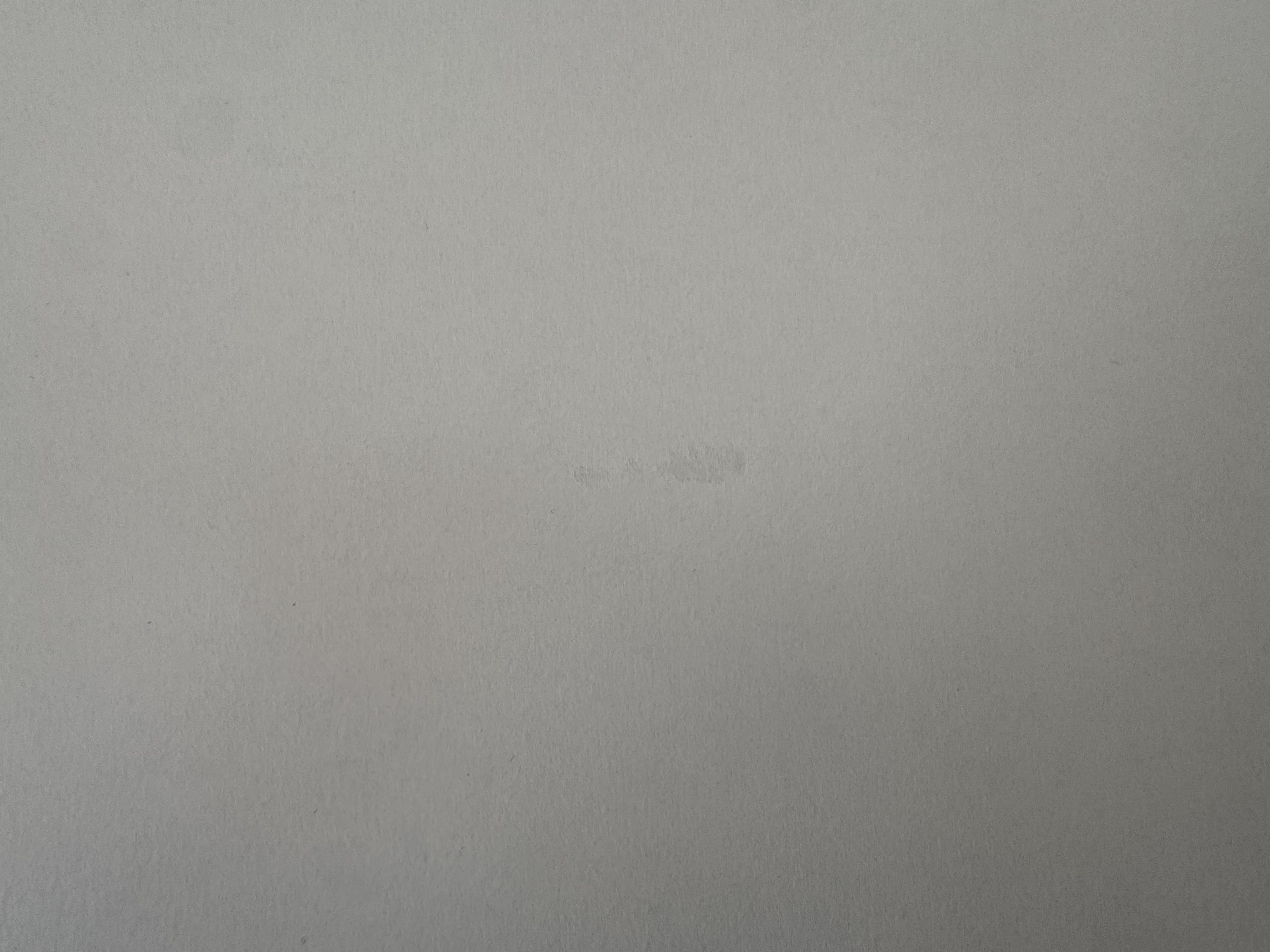 En armario alto (imperfección de Mueble modular de salón y mesita de centro)