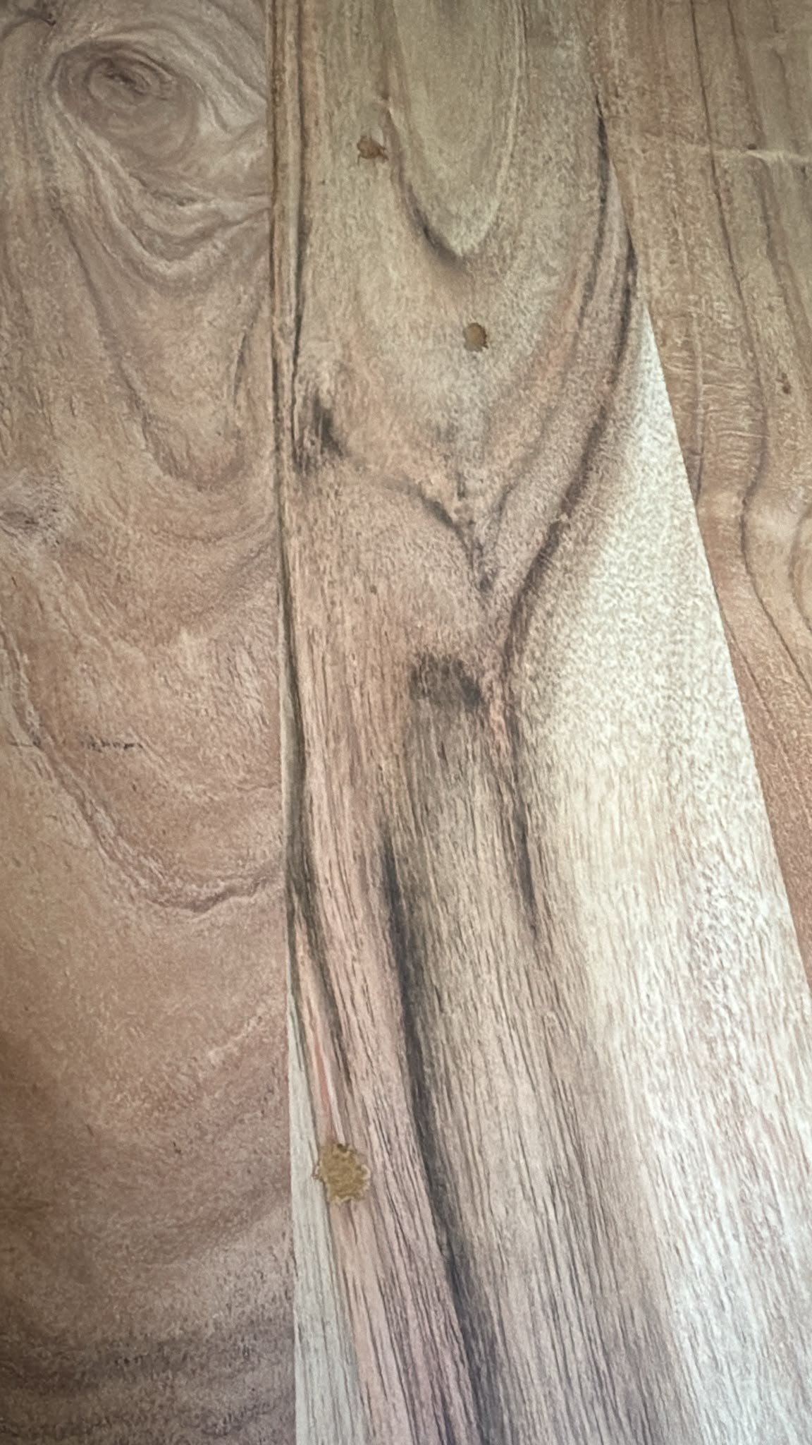 Imperfección 3 (imperfección de Mueble de TVv SKLUM con imperfecciones)