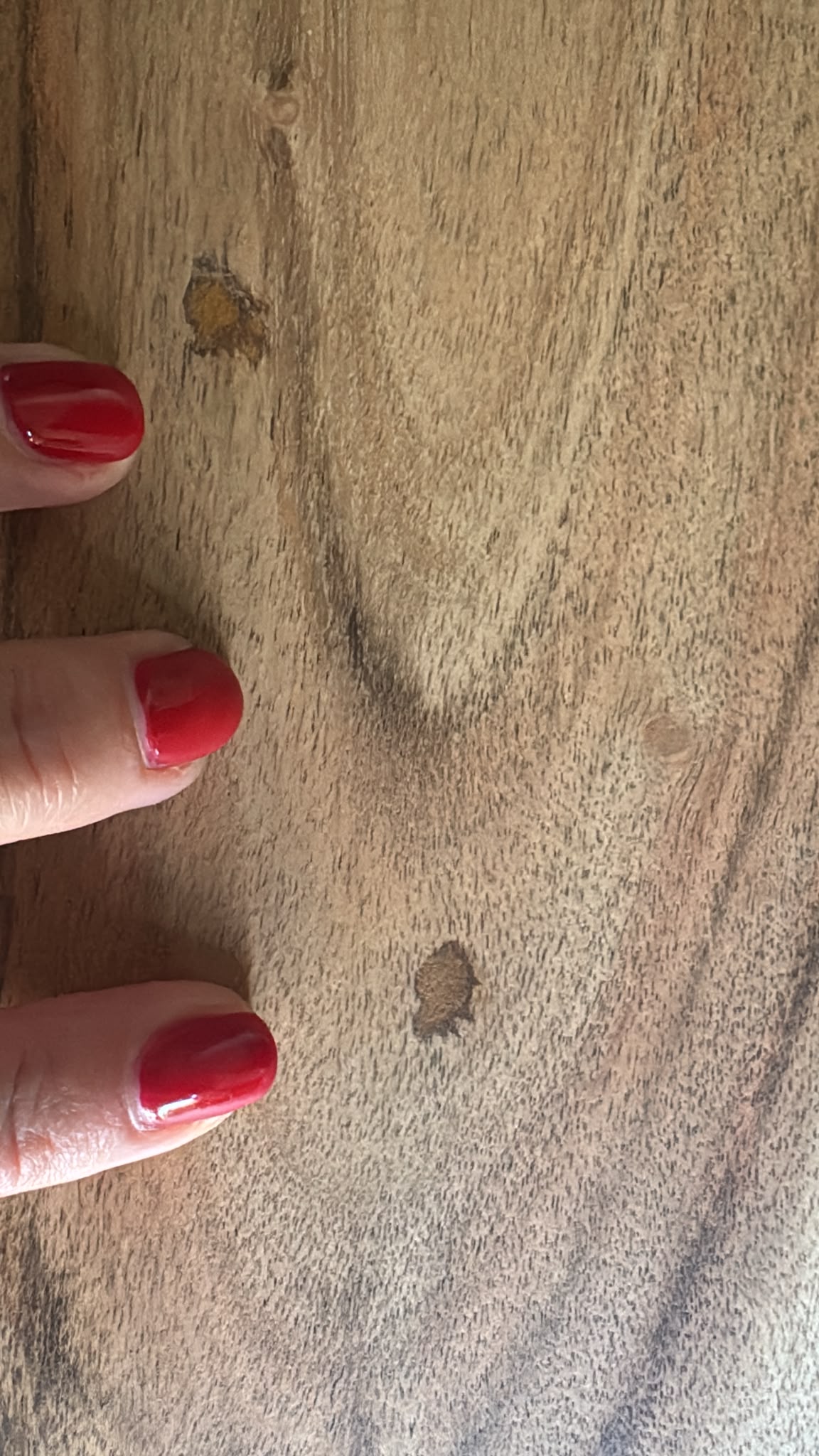 Imperfección 2 (imperfección de Mueble de TVv SKLUM con imperfecciones)