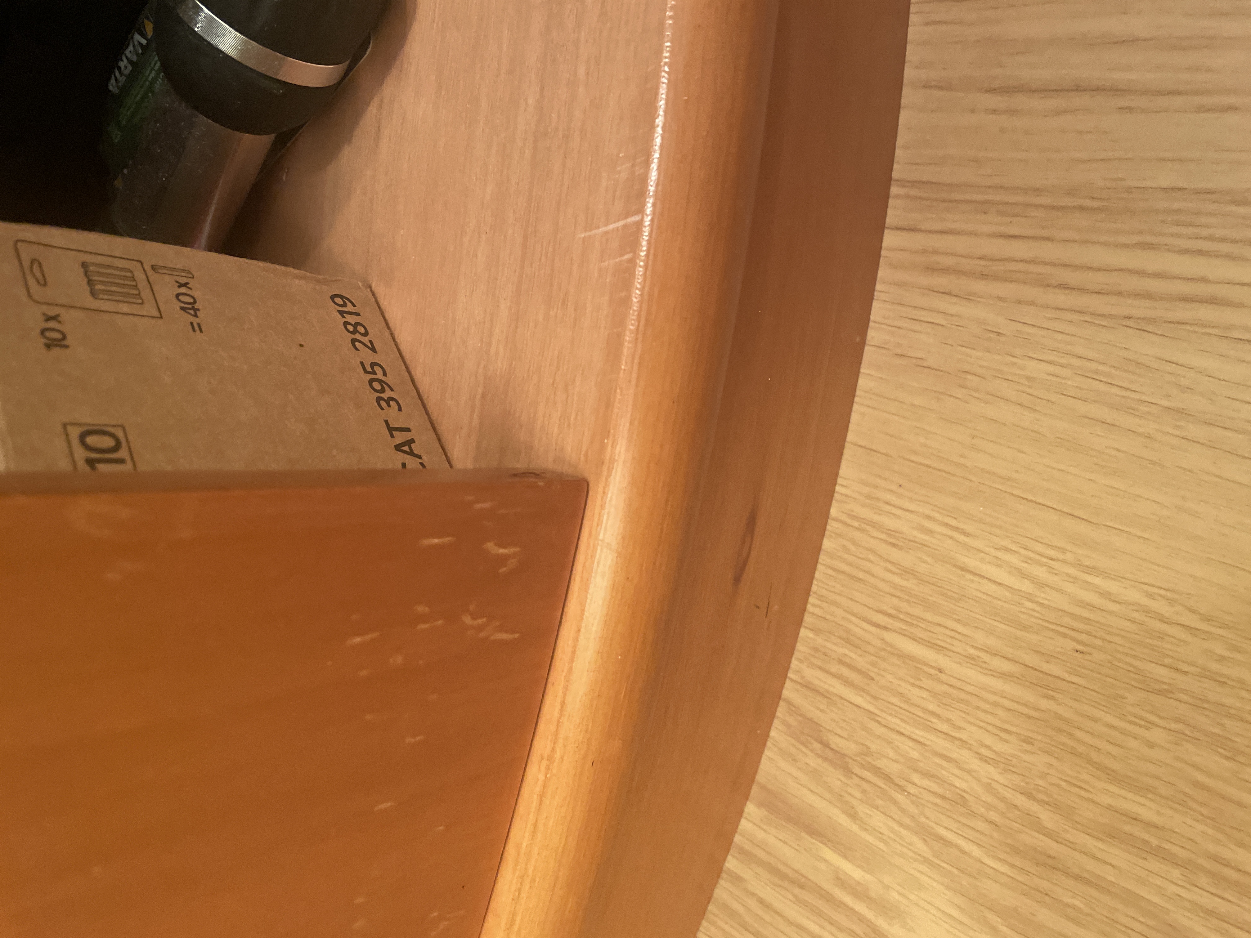 Imperfección 3 (imperfección de Mueble de salón modular con vitrina y módulo TV)